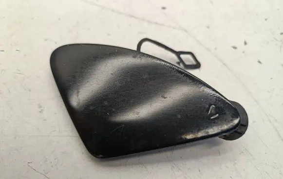 BMW 3 F30 F35 F31 Front tow hook cap/cover 7301914