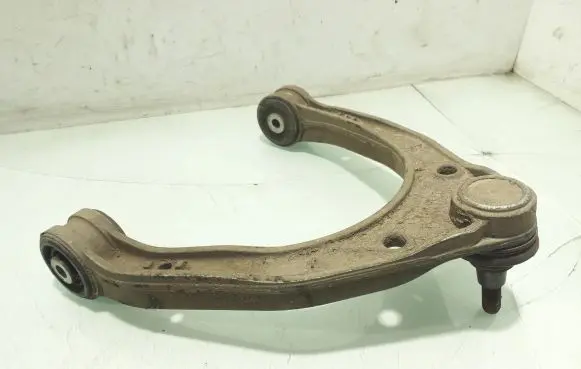 Volkswagen Touareg I Front upper control arm/wishbone 7L0407047B