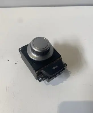Head unit multimedia control