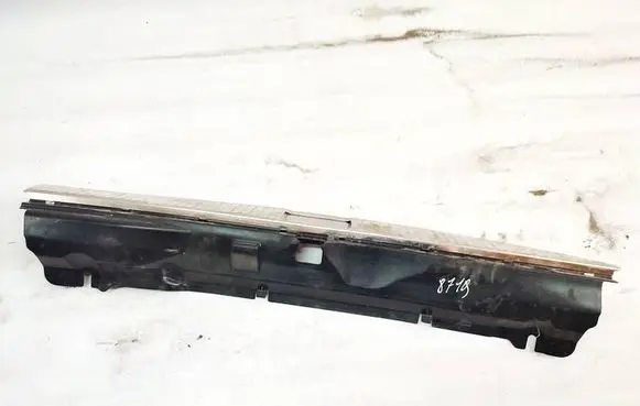 Mercedes-Benz C AMG W204 Other trunk/boot trim element