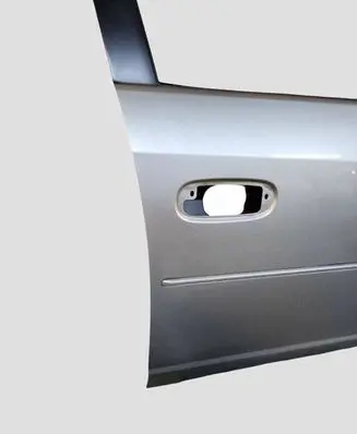 Cadillac CTS Front door