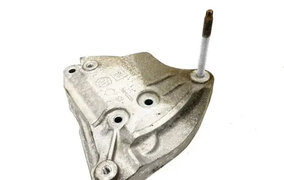 Opel Ampera Engine mounting bracket 532274354 55569037