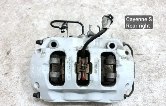 Porsche Cayenne (9Y0 9Y3) Rear brake caliper 9Y0615404BF