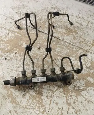 Citroen Berlingo Fuel main line pipe 9654592680