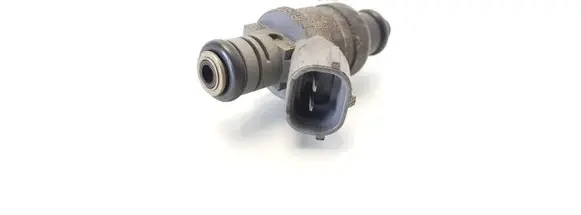 Audi A3 S3 8P Fuel injector 06A906031BT