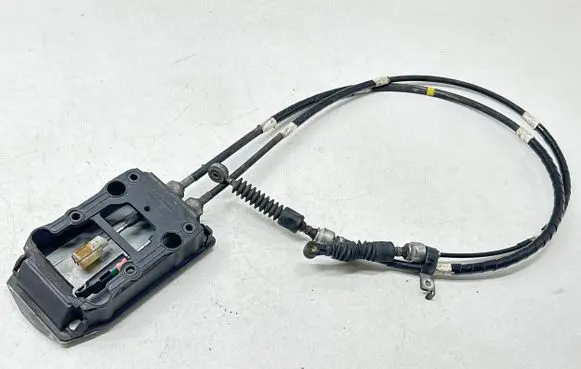 Subaru XV II Gear shift cable linkage 7J20