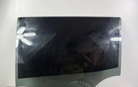 Jeep Compass Rear door window glass