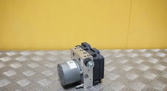 Subaru Crosstrek II ABS Pump 27536FN001 2161