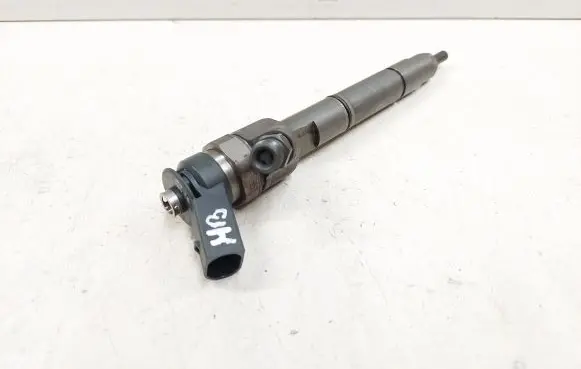Mercedes-Benz B W245 Fuel injector A6400700787 0445110 59104