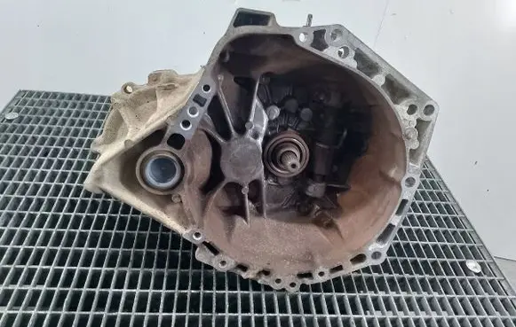 Toyota Aygo AB10 Manual 5 speed gearbox 20TT01