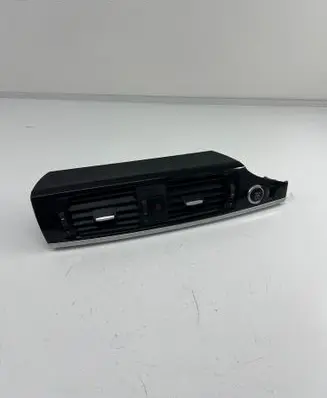 BMW X4 F26 Dash center air vent grill 9303407