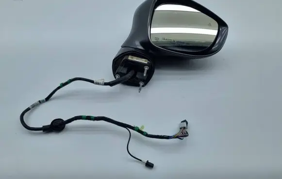 Chrysler Pacifica Front door electric wing mirror 7CE24LAUAA 324467 201023161231R