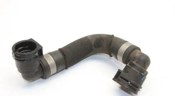 Peugeot 2008 II Engine coolant pipe/hose