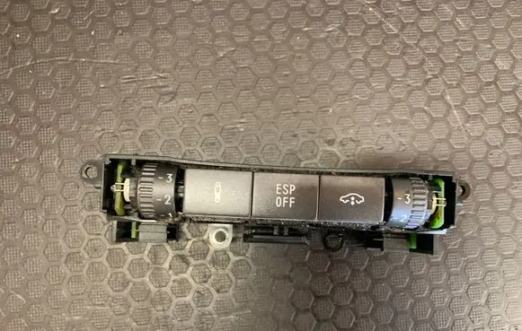 Volkswagen Phaeton ESP (stability program) switch 3D0959676J 3D0959676L
