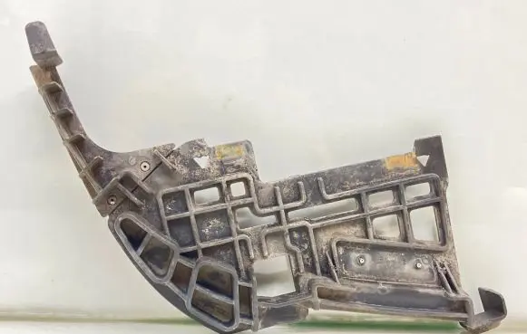 Hyundai Tucson JM Front bumper mounting bracket 865962E000