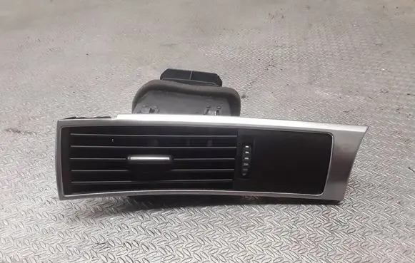 Audi A6 S6 C6 4F Dashboard side air vent grill/cover trim 4F1820901D