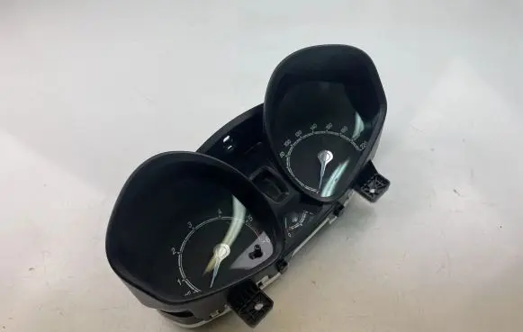 Ford Fiesta Speedometer (instrument cluster) C1BT10849CAT