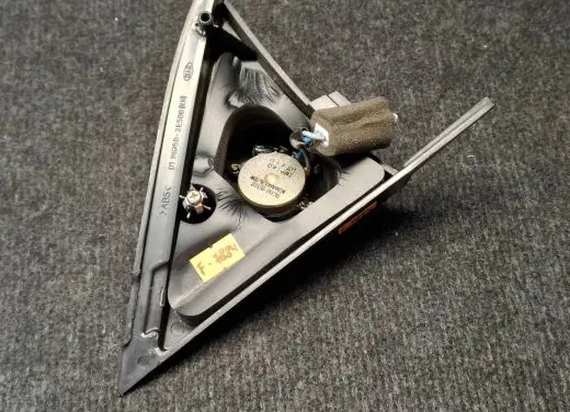 KIA Sorento Front door high frequency speaker 963503E500