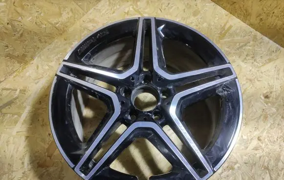Mercedes-Benz CLA C118 X118 R18 alloy rim A1184010200 3230494