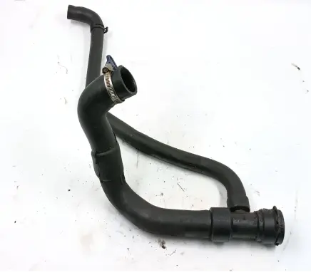 Audi A4 S4 B5 8D Engine coolant pipe/hose 8D0121055G