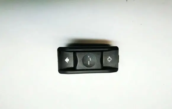 Land Rover Range Rover L322 Sunroof switch 6901474 61316901474