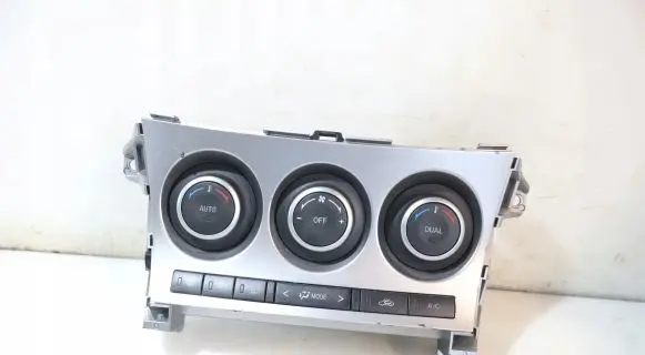 Mazda 3 II Interior fan control switch 