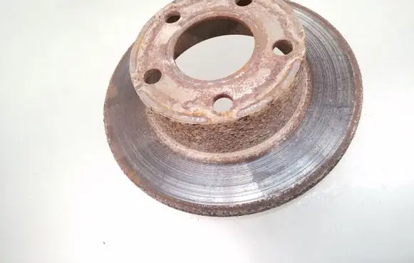 Volkswagen PASSAT B5.5 Rear brake disc