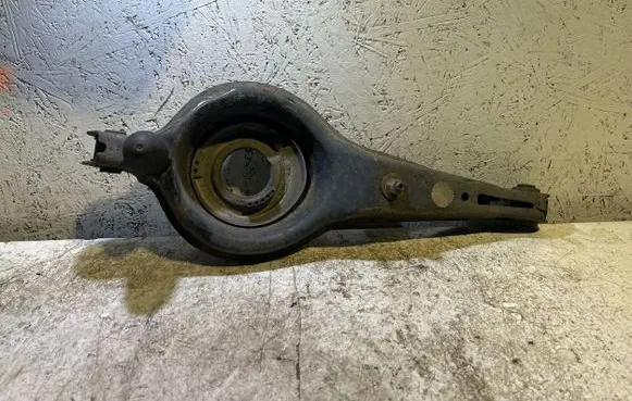 Volvo V40 Rear upper control arm/wishbone