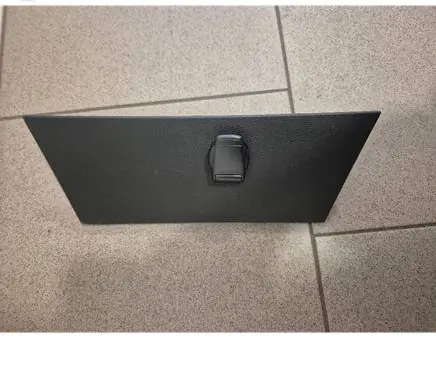 Dacia Duster II Cigarette lighter front 682647578R