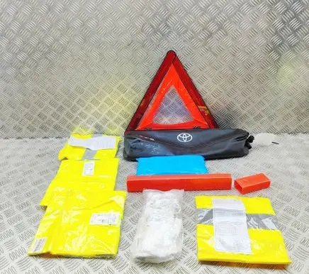 Toyota ProAce City First aid kit PW02200052 150R000556