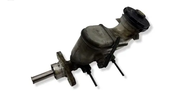 Honda Accord Master brake cylinder