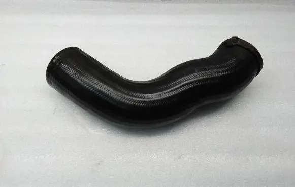 Volvo V40 Intercooler hose/pipe 31338543