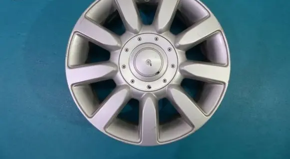 R16 alloy rim