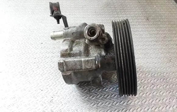 Volvo S40, V40 Power steering pump 26083376RV 8200071050