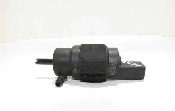 Audi A5 8T 8F Windscreen/windshield washer pump 8K5955647