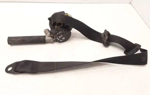 Alfa Romeo 166 Front seatbelt 00067474