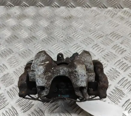 Mercedes-Benz C W204 Rear brake caliper A2044231581