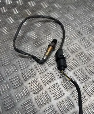 Seat Alhambra (Mk2) Lambda probe sensor 03L906262b 0281004085