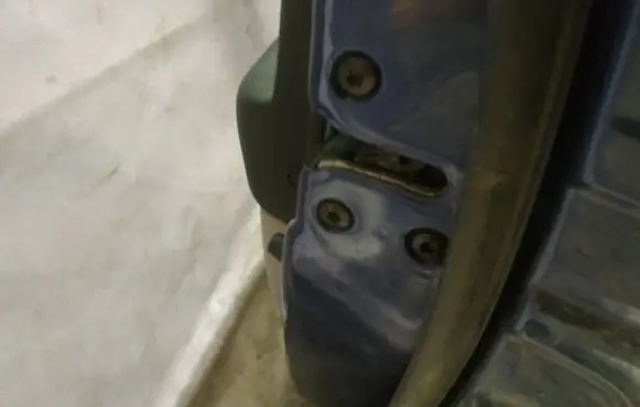 KIA Ceed Front door lock
