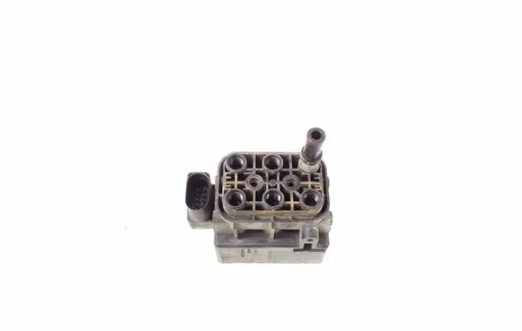 Jeep Grand Cherokee Air suspension valve block 68087233AA