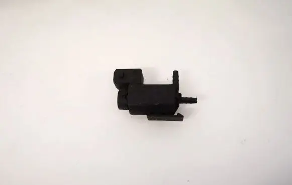 BMW 5 F10 F11 Turbo solenoid valve 7810831 70231800