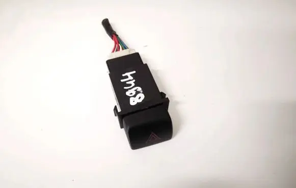 Hyundai Santa Fe Hazard light switch 9379026500