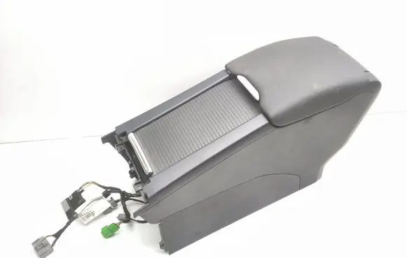 Volvo V60 Armrest 30755732 30755596