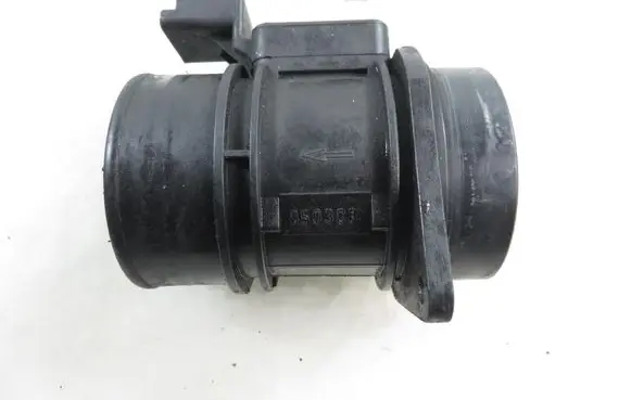 Renault Scenic I Mass air flow meter H7700104426 5WK9620
