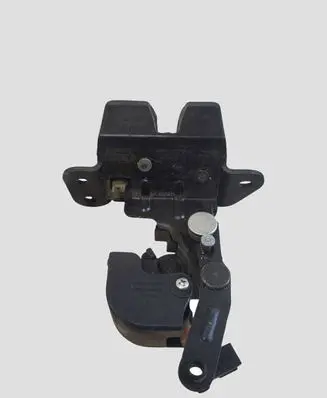 Hyundai Santa Fe Tailgate/trunk/boot lock/catch/latch 812302B000