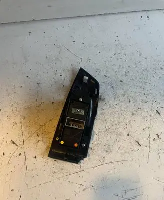 Honda Accord Electric window control switch 35770TL4E11M1