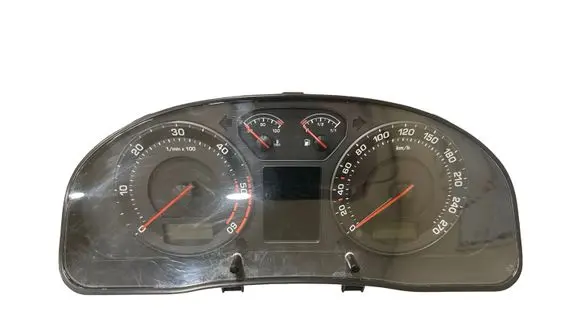 Skoda Superb B5 (3U) Speedometer (instrument cluster) 110080115009 3U0920841