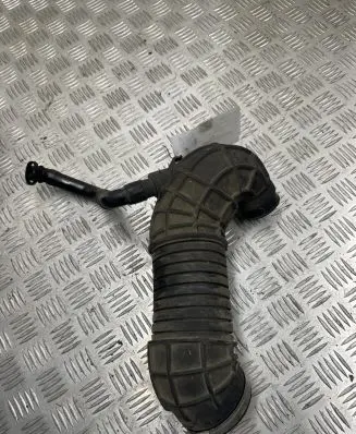 Audi A4 S4 B7 8E 8H Air intake hose/pipe