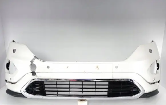 Front bumper lip