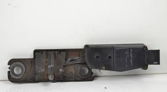 Audi A6 S6 C6 4F Tailgate/trunk/boot lift motor 4F9827383 270207 19882